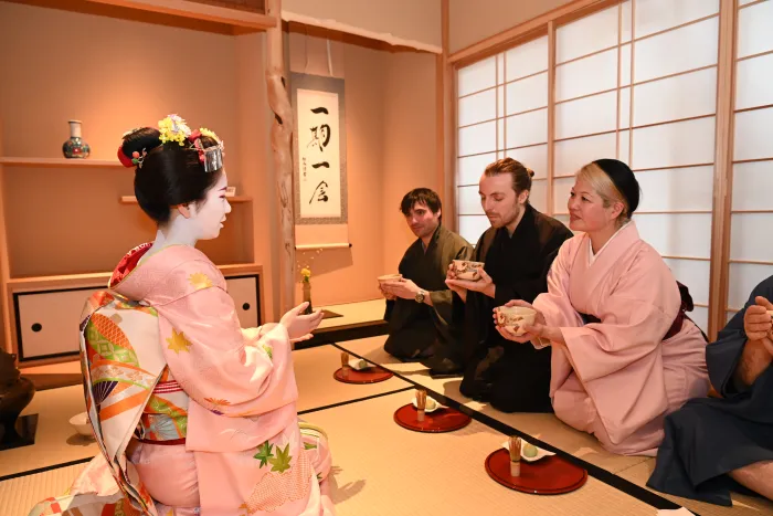 舞妓茶道
